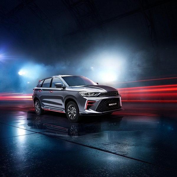 【搜狐網】個性與性價比并存，斯威G01FF與年輕人更對味